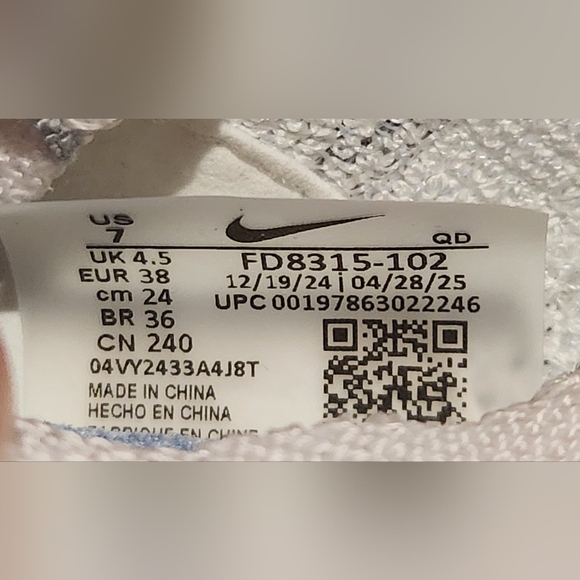 Nike Air Zoom Alphafly 3 Next% Road Racing Shoe FD8315-102 Womens Sz 7 MSRP $295 - Picture 6 of 11